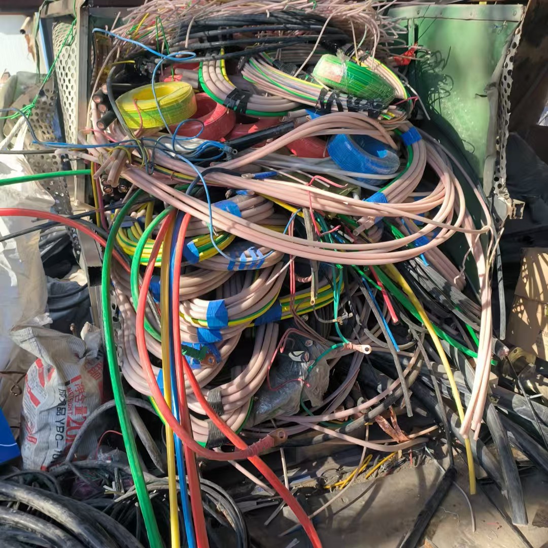 e34b4b7fef866f26e48c95897a50aa4.jpg