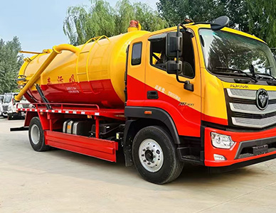 吸污车.jpg